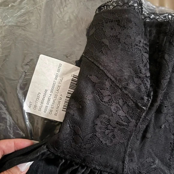 Pilcro Strapless Lace Tull dress - Picture 10 of 13